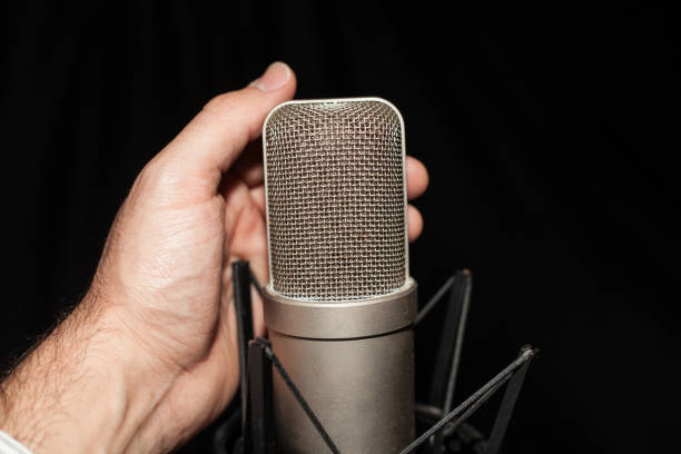 istockphoto 1247050243 612x612 1 - Comparing Different Types of Microphones