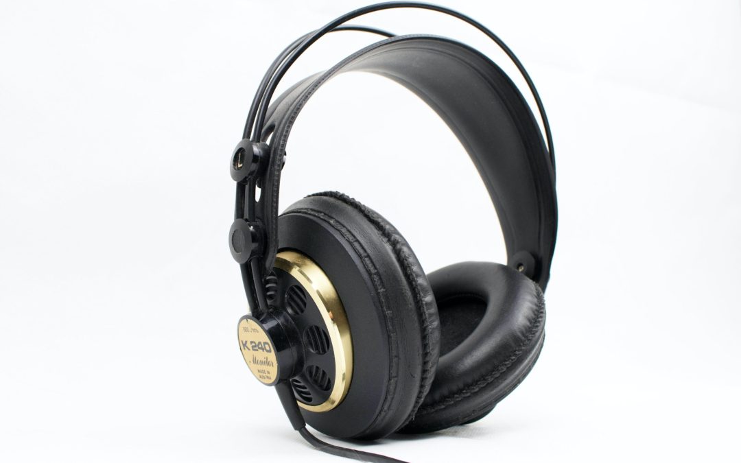 What Are The Best Headphones For Audiophiles In 2023?